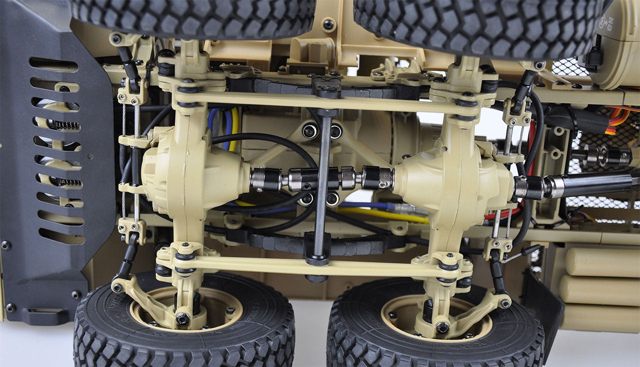 U.S. Militär Truck V2 8x8 Zugmaschine 1:12 RTR sand