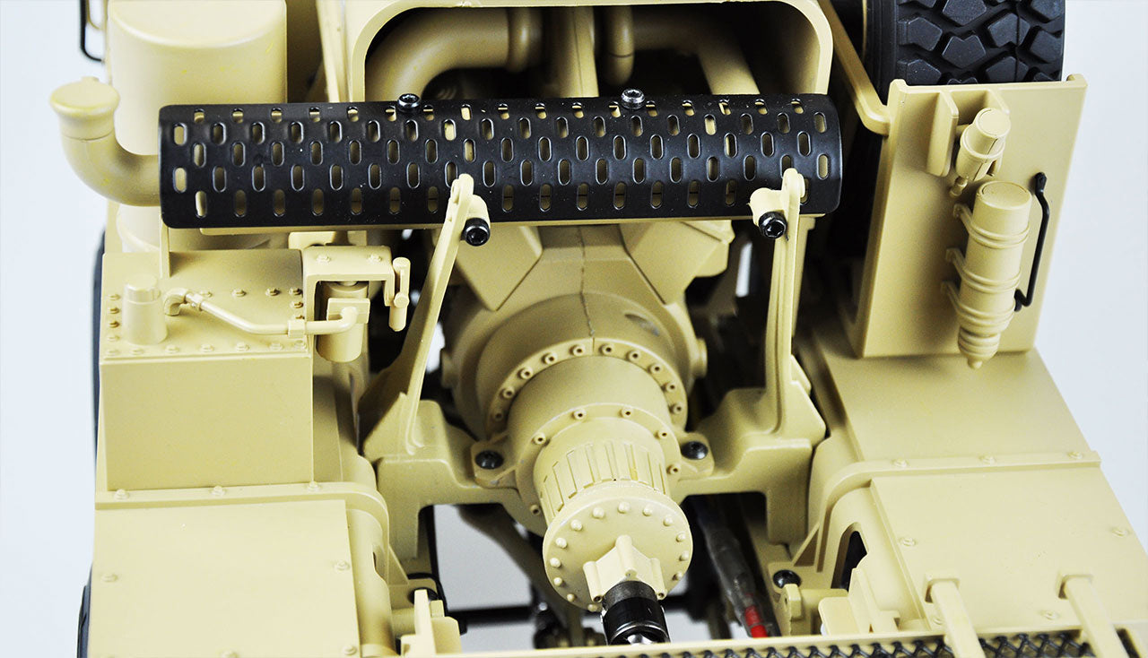 U.S. Militär Truck V2 8x8 Zugmaschine 1:12 RTR sand
