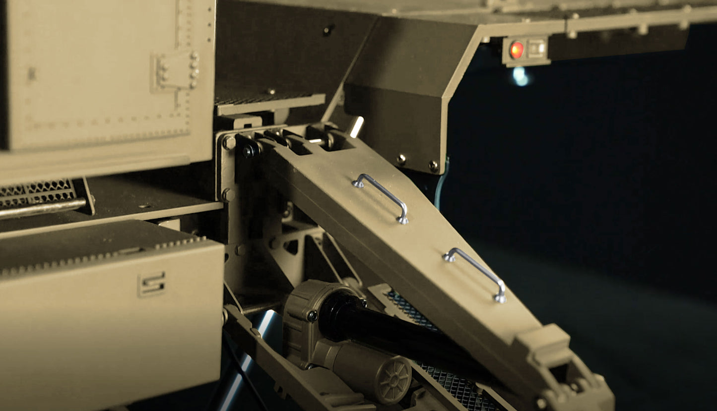 U.S. M747 Sattelauflieger Radar 1:12 Kit sand