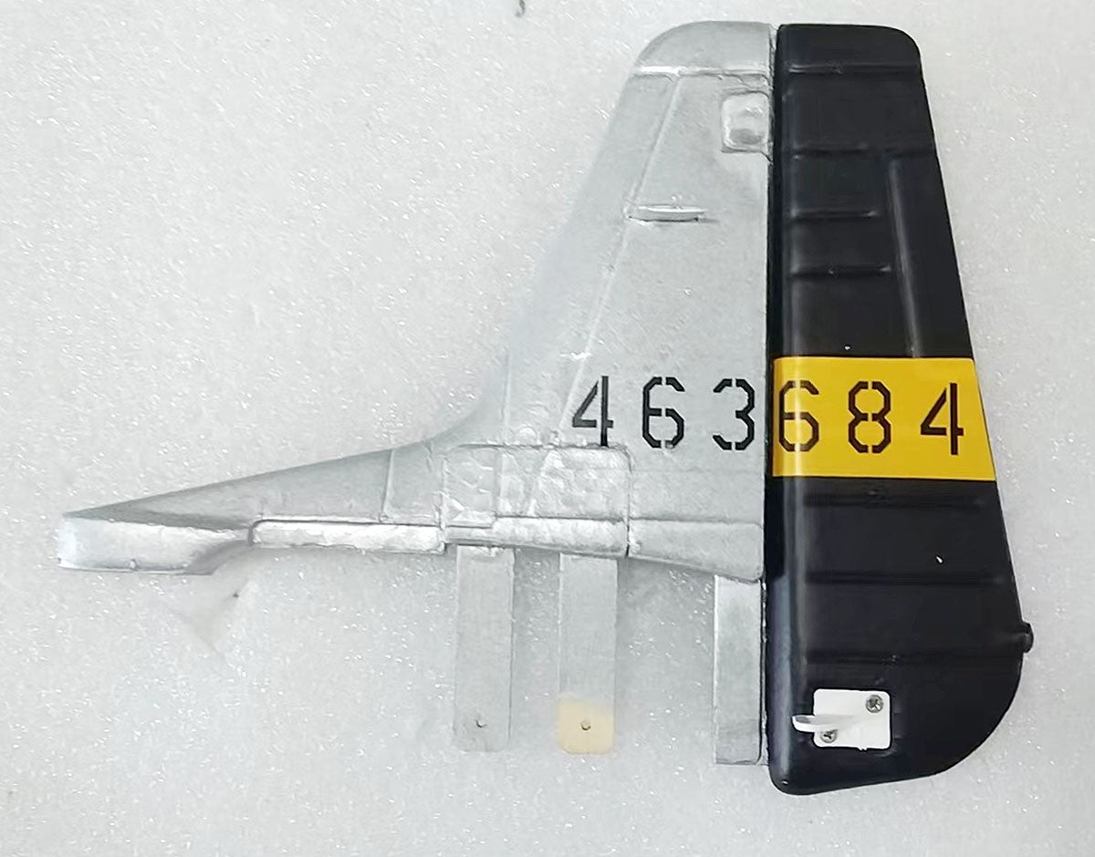 750mm P-51D Mustang - rudder yellow