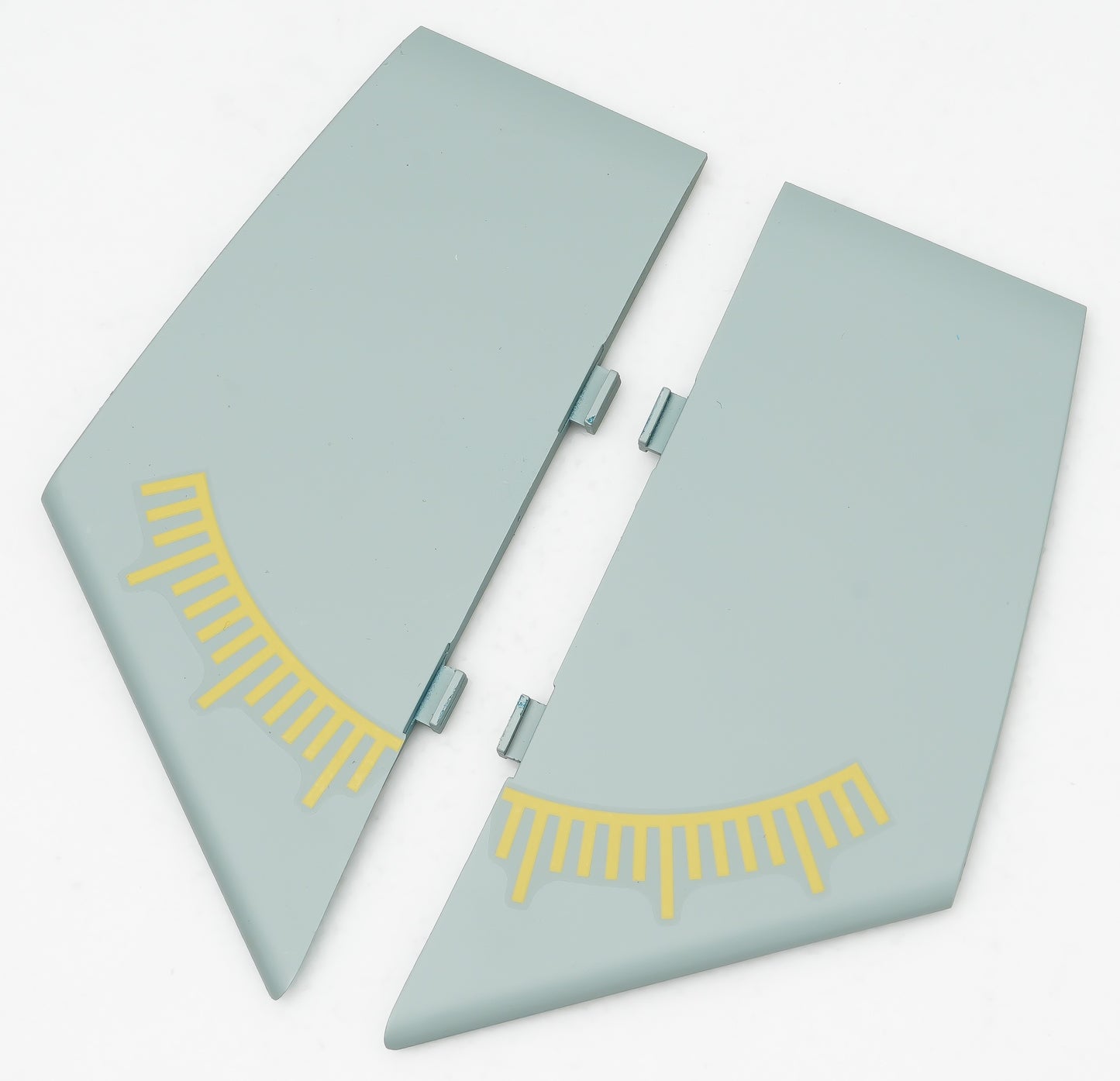 70mm J-11 - Ventral fins