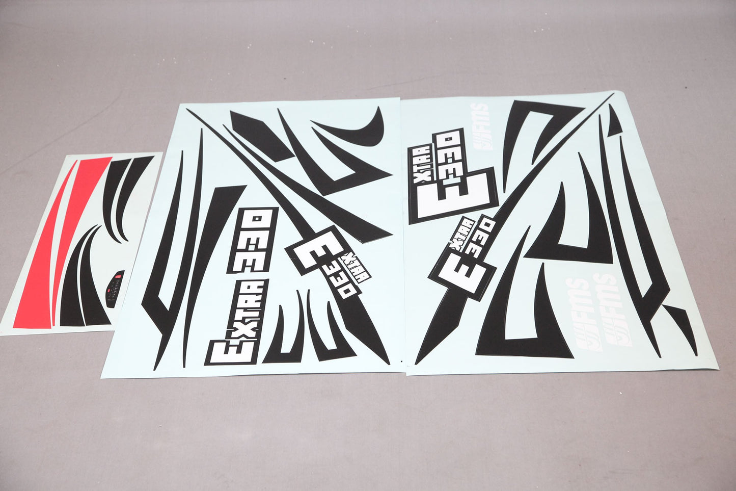 DISC.. 2000mm Extra330 : Decal Sheet