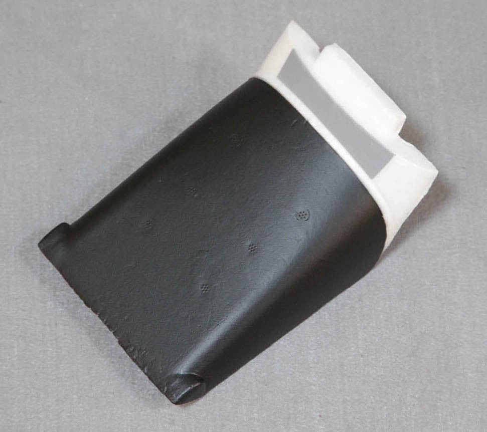 1700mm PA-18 Super Cub - Battery Hatch