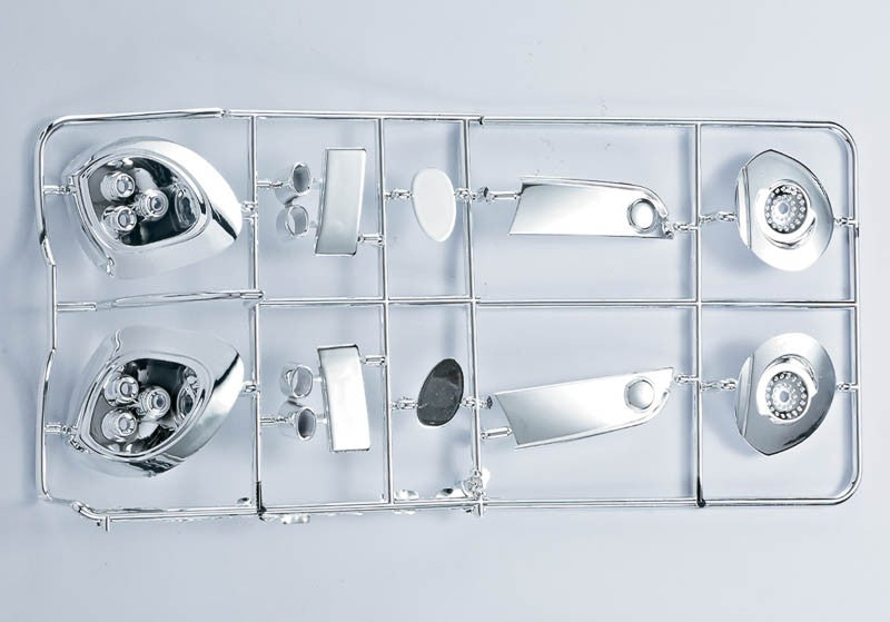 Alfa Romeo 8C "1/7", Chrome parts (mirrors, etc.)