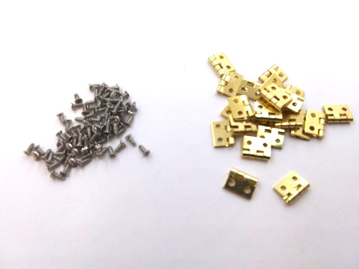 Cab Hinge assembly (BC8)