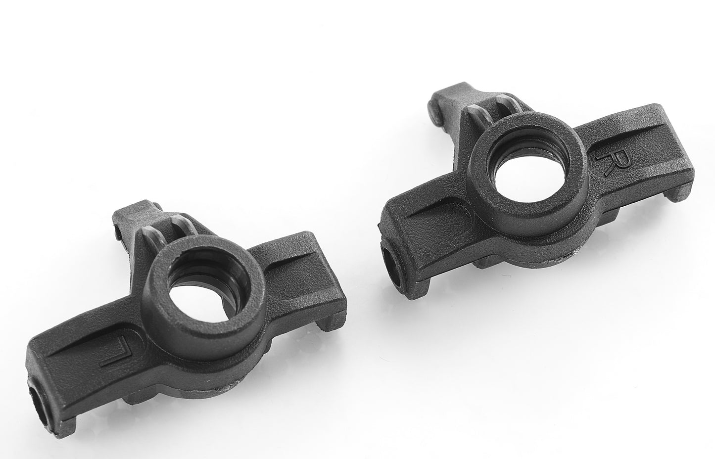 1/18 Chevrolet Colorado - front c hub